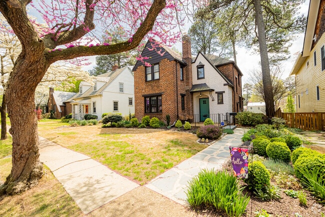 Flowers Liter The Cozy Streets of Westover Hills.