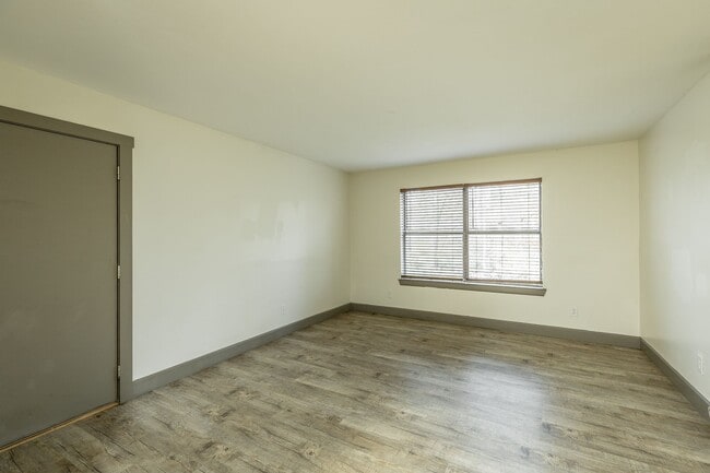 179 4th St unit D8, Monteagle, TN 37356 - photo 7