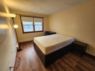 66 Brook St Unit 1, Quincy, MA 02170