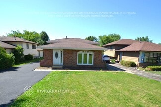 26W257 Harrison St, Winfield, IL 60190