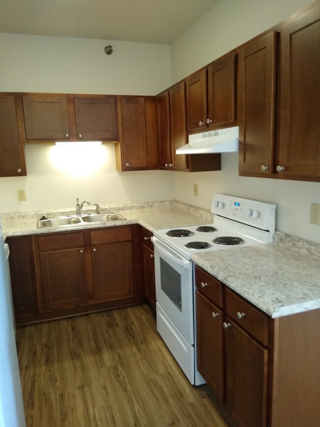 230 Raphael Ave, Ames, IA 50014