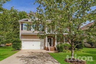 428 Castlebury Ct, Clover, SC 29710