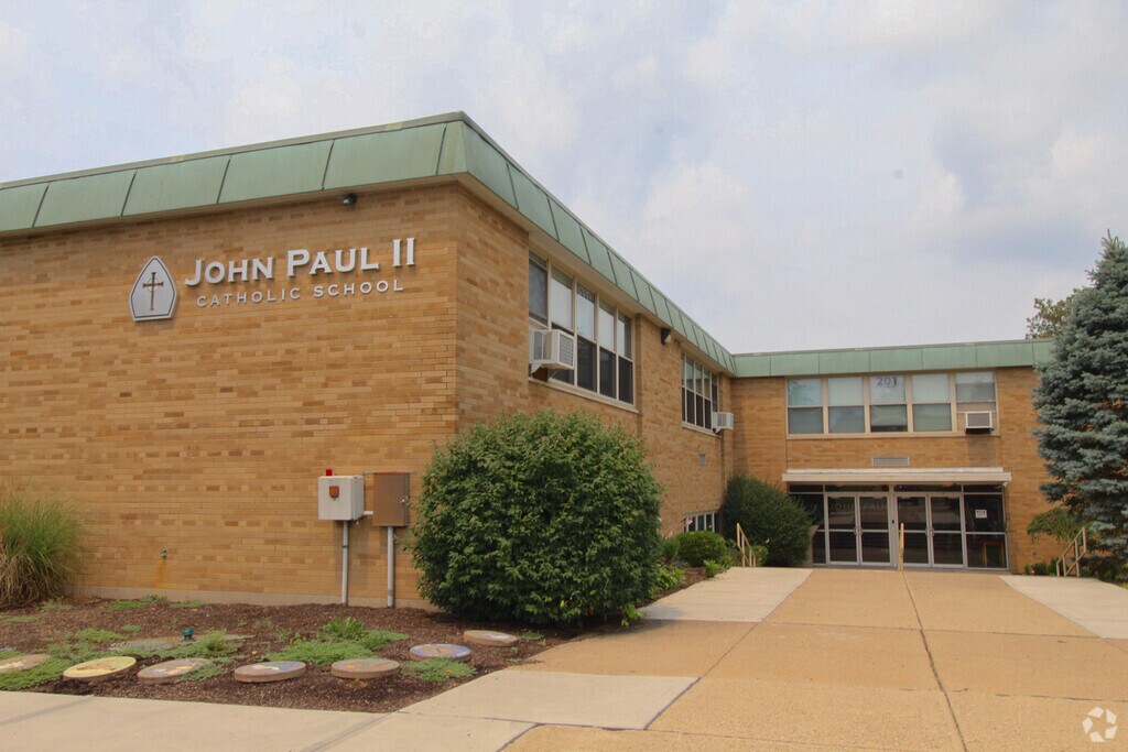 John Paul II Catholic School is a private school in the Cincinnati area.
