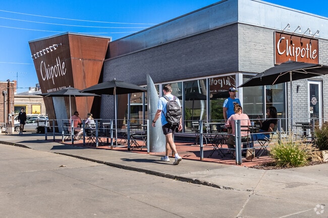 Chipotle is a nice place to set outside and grab lunch with friends.