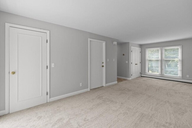 46 Fairway Ave unit 2, Tiverton, RI 02878 - photo 3