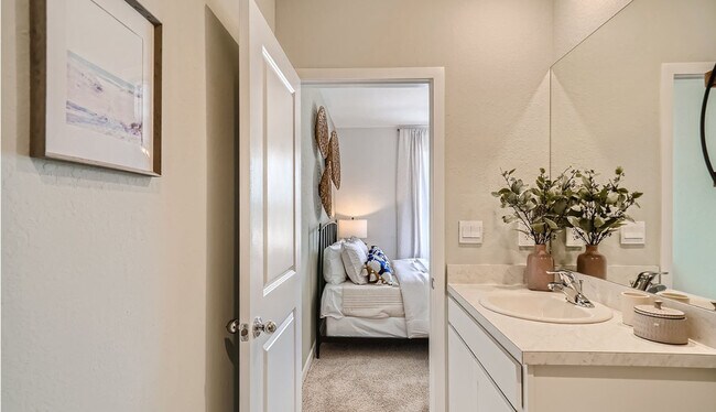 335 NE 16th St, Florida City, FL 33034 - photo 4