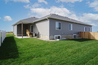 8710 S 78th St, Lincoln, NE 68516