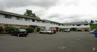 9008 NE Hassalo St, Portland, OR 97220