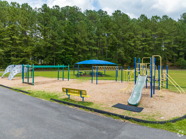 Braelinn Elementary School has a big playground for physical education.