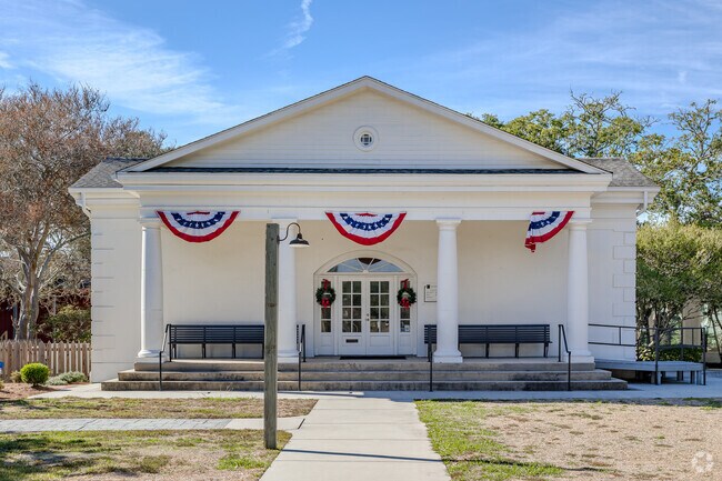 The West Baton Rouge Museum Complex offers a glimpse into Louisiana's sugary past.