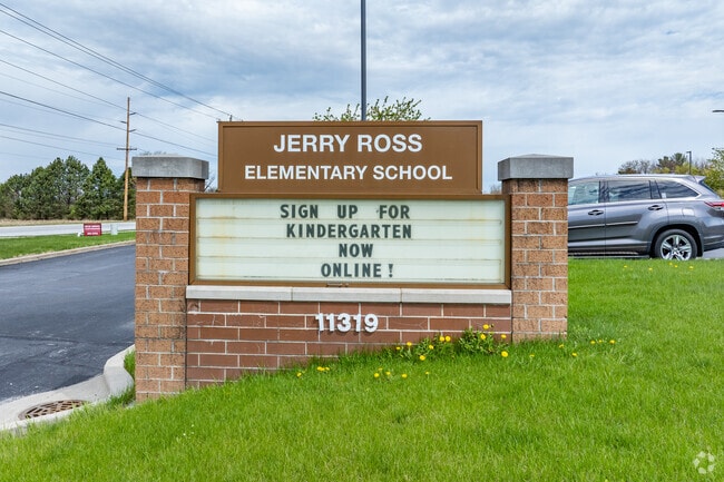 Jerry Ross Public Elementary School pylon.