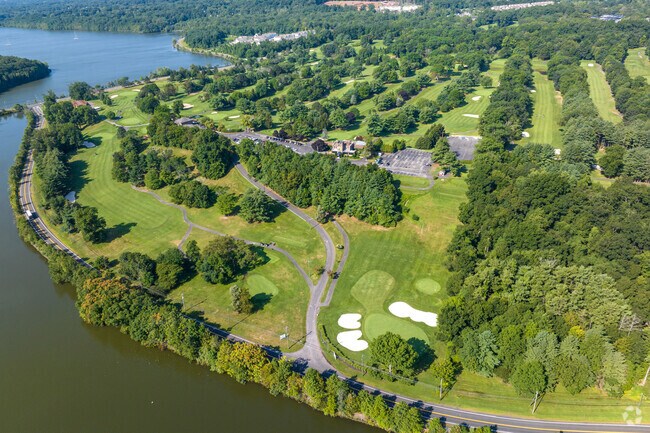 Play a round of golf at Blue Hill Golf Course in Pearl River.