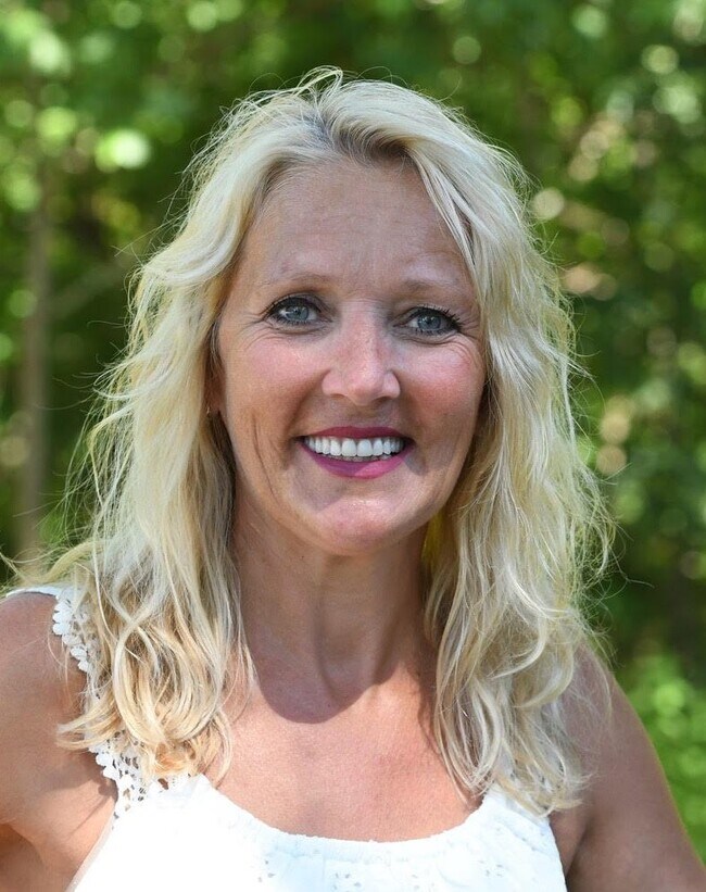 Amy Stovall Brown