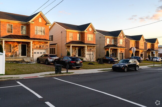 In Somerton, you will find brick-style homes with a suburban charm, many complete with their own garages.
