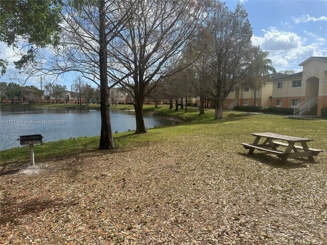 3670 N 56th Ave, Hollywood, FL 33021 - photo 6