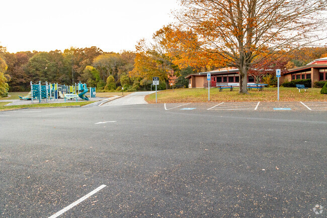 Bright futures begin at Scott Elementary School.