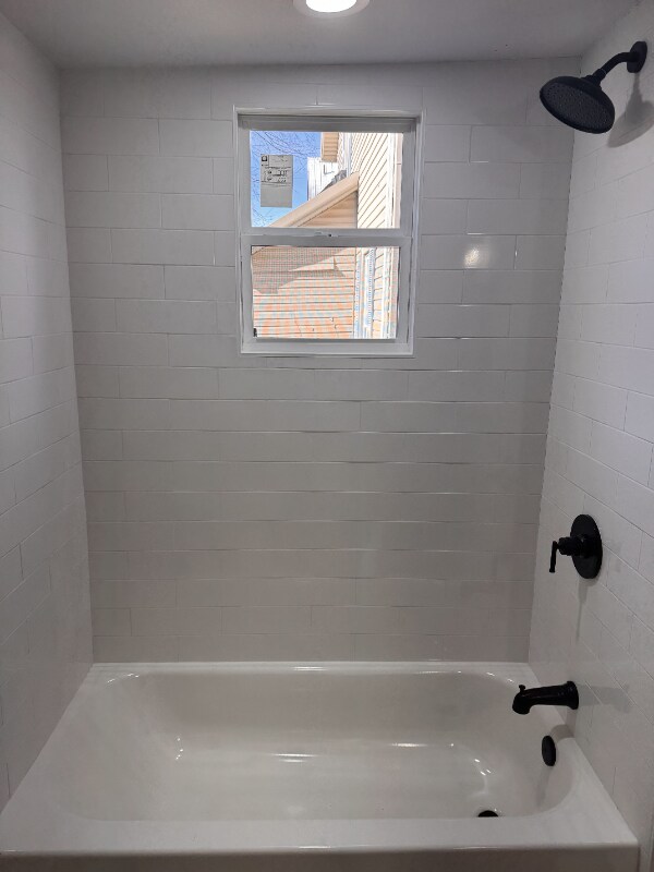 541 W Auburn Ave, Bellefontaine, OH 43311 - photo 6