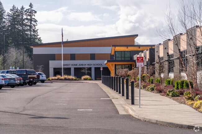 Sweet Home Junior High School serves grades 6-8 in Sweet Home, Oregon.