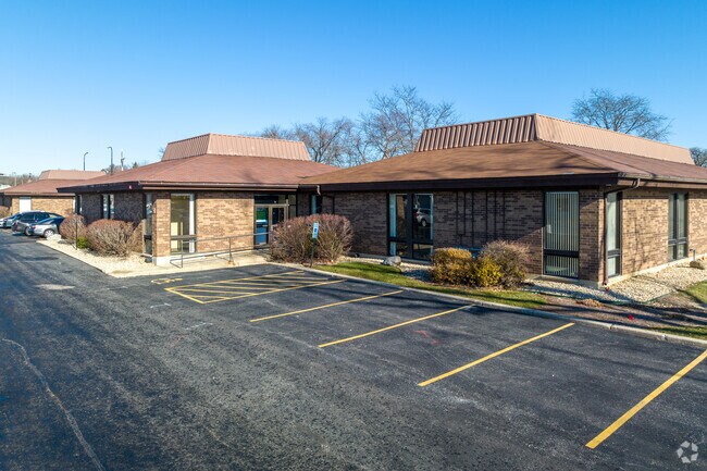 Tapestry Alop is located in Hillside, IL.