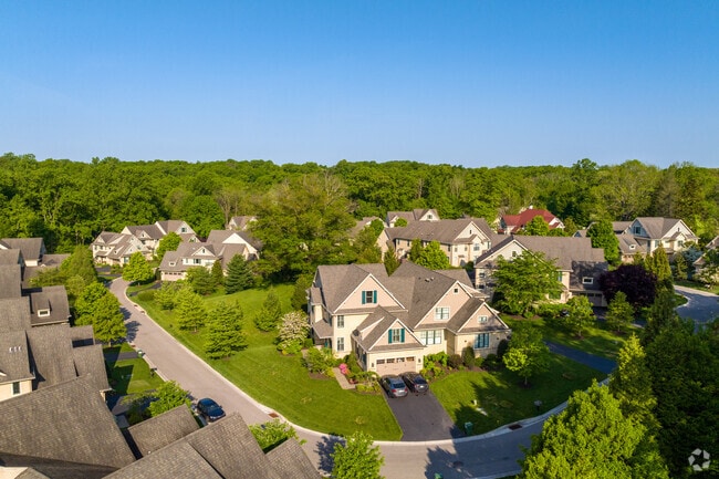 A look over some new construction homes in Rose Valley.