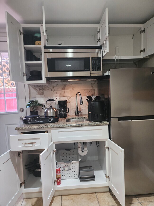 12809 E Shelby Ln unit Studio Basement Unit, Brandywine, MD 20613 - photo 7