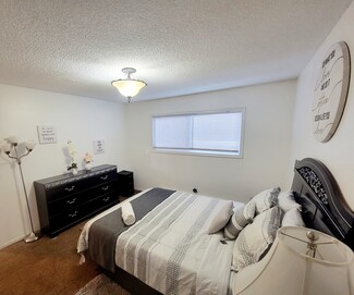 301 E 46th Ave Unit 4, Anchorage, AK 99503