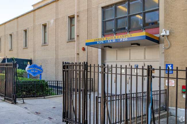 IS 25 Adrien Block has 991 students in grades 6-8.