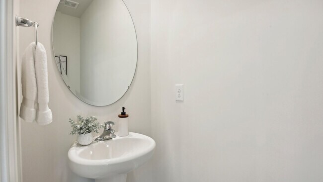 480 Court House Ave, York, SC 29745 - photo 7