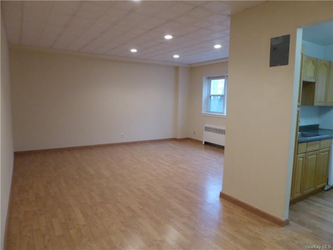 140 N Broadway unit ET9, Irvington, NY 10533 - photo 3