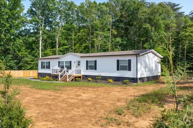 Explore a variety of ranch-style homes in New Canton, VA.