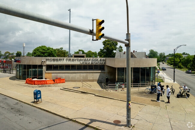 There are two subway stations close to Cold Springs.