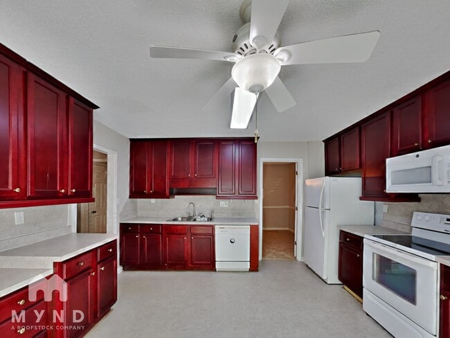 727 Twin Brooks Ct SE, Marietta, GA 30067 - photo 4