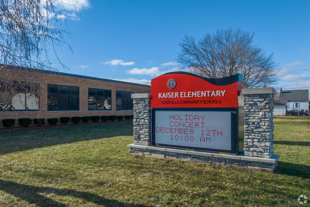 The sign at Kaiser Elementary School.