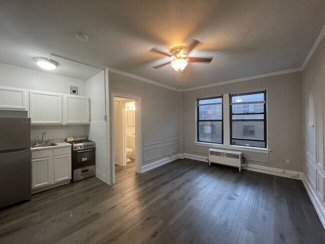 449 W Briar Place unit 434-207, Chicago, IL 60657 - photo 6