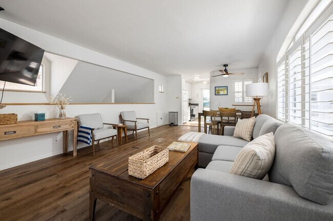 714 Isthmus Ct unit ID1292584P, San Diego, CA 92109 - photo 3