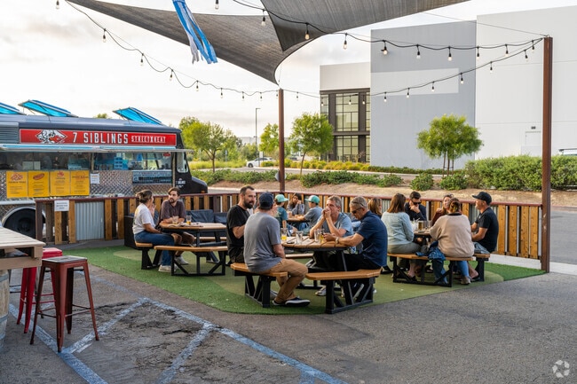 Food trucks are a popular place to grab a bite in Ivey Ranch-Rancho Del Oro.