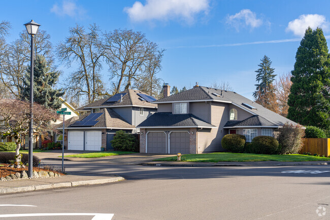 Traditional homes built during the 1980s and early 1990s cost between $515,000 and $650,000.