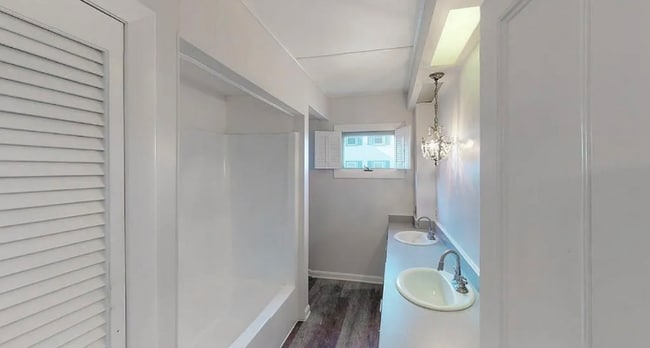 44 Wallis St, Peabody, MA 01960 - photo 4