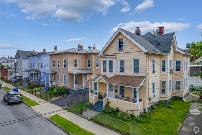 Beautiful Four Square style homes line residential streets of East Side Bridgeport.