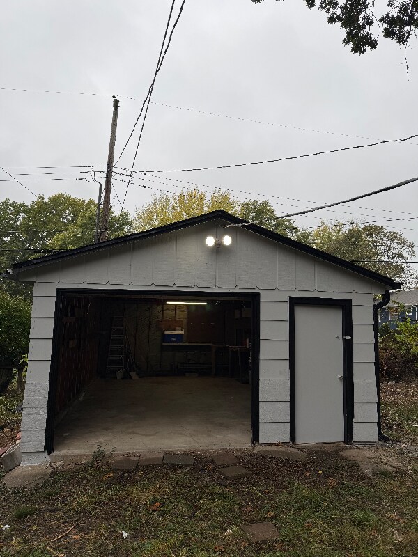 1906 S Willow Ave, Independence, MO 64052 - photo 4