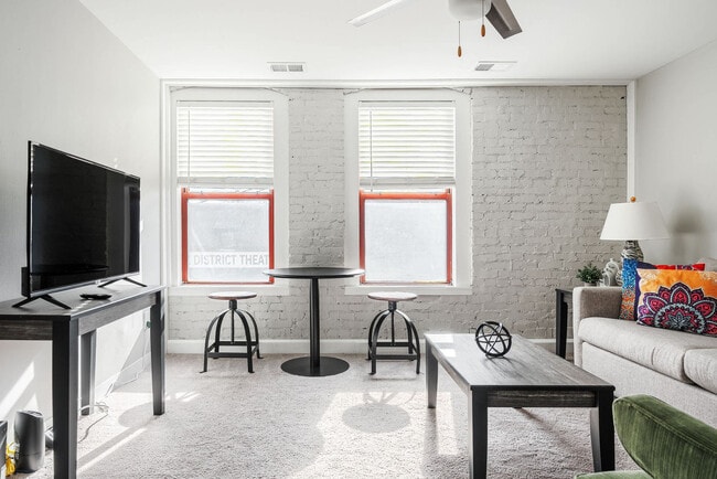 615 N East St unit ID1364143P, Indianapolis, IN 46202 - photo 7