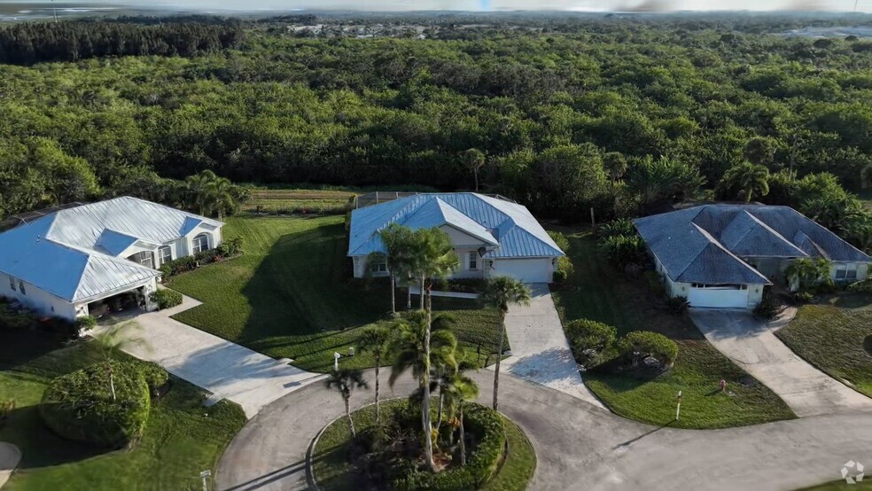 3075 73rd Place, Vero Beach, FL 32967 - photo 2