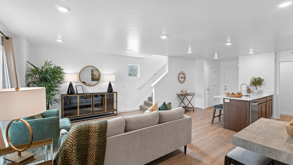 1796 E Albion Dr unit 1141, Salem, UT 84653 - photo 1