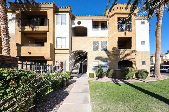 5302 E Van Buren St unit 3006, Phoenix, AZ 85008 - photo 2