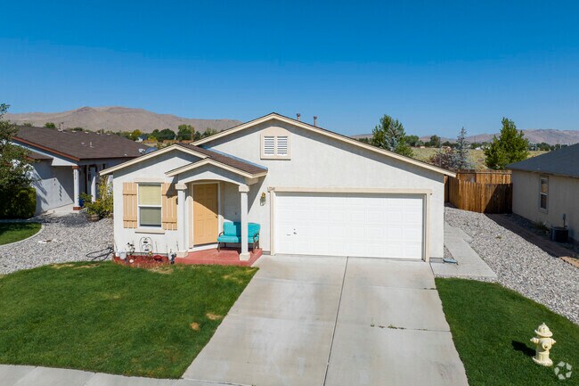 The Stonebrook communities outside the Toll Brothers developments also have an HOA agreement.