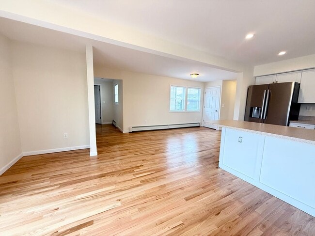 2735 Beaver Turn, Seaford, NY 11783 - photo 5