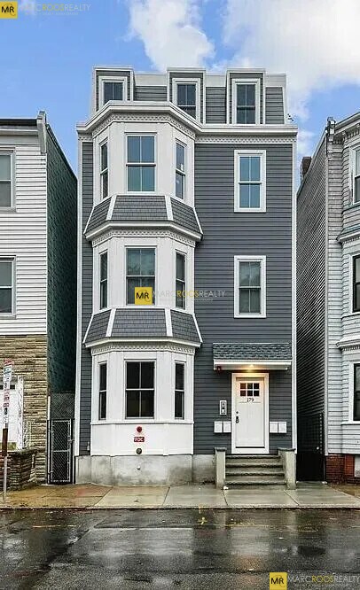 177 London St unit 1, Boston, MA 02128 - photo 2