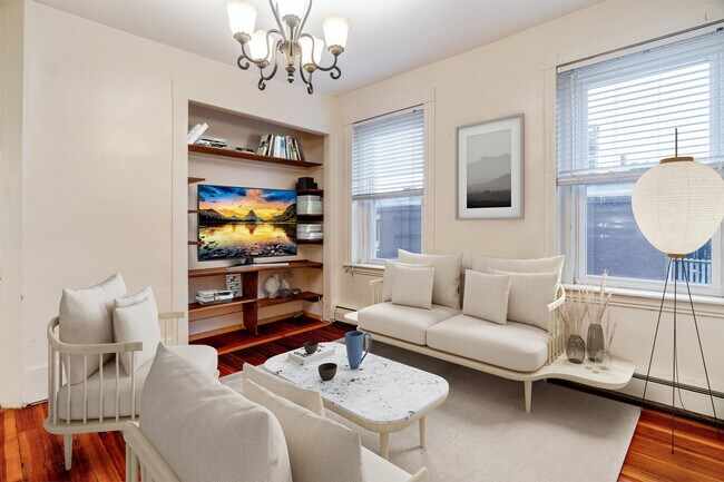 126 Day St unit 1, Jamaica Plain, MA 02130 - photo 4