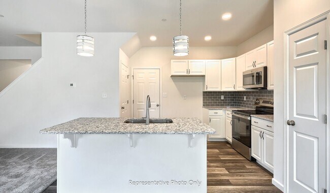 7874 Briarwood Dr unit 36793440, Harrisburg, PA 17112 - photo 2