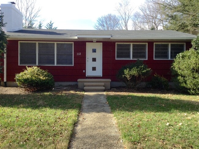 112 Swannanoa Ave, Black Mountain, NC 28711 - photo 2